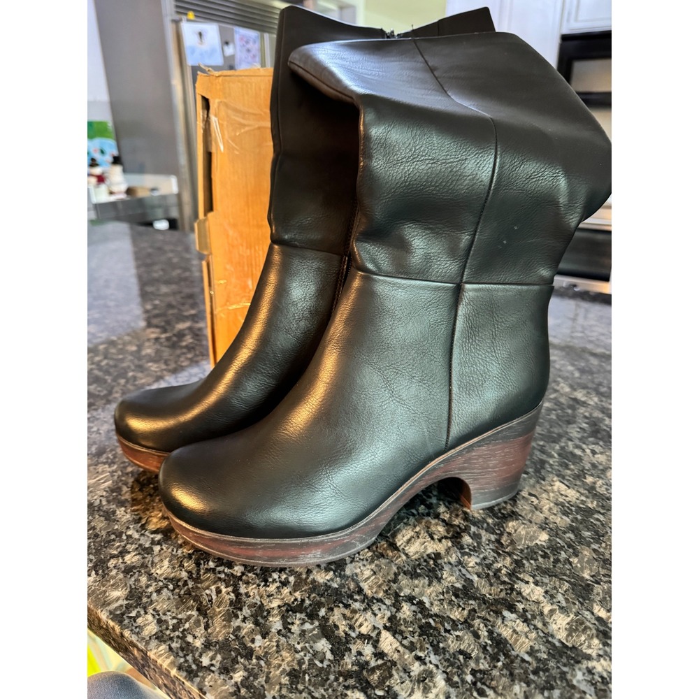 B.O.C. Brogan Black Wide Calf Wide Width Tall Platform Boots BC0025200 Mens‎ 10